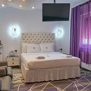 Amethyst House Therme & Bucharest Airport רומניה