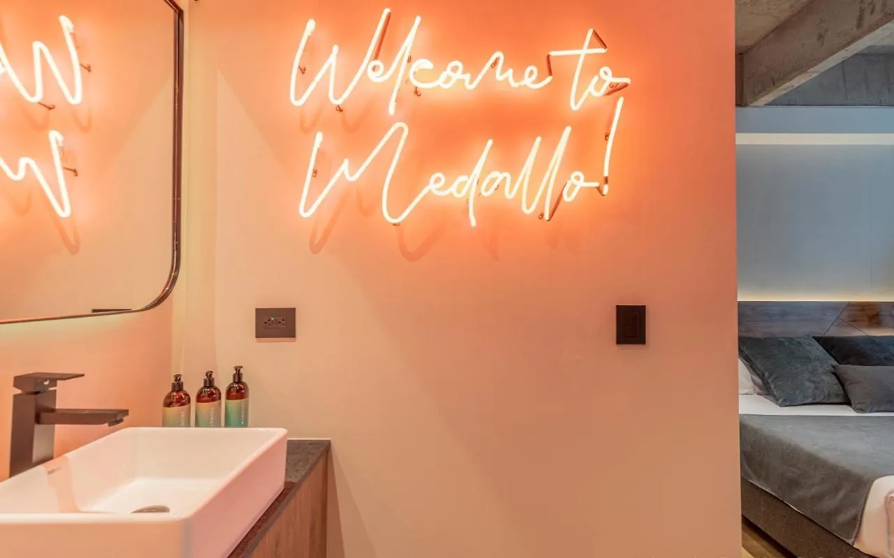 ****  Hashtag 98 Hotel Medellín Colombia