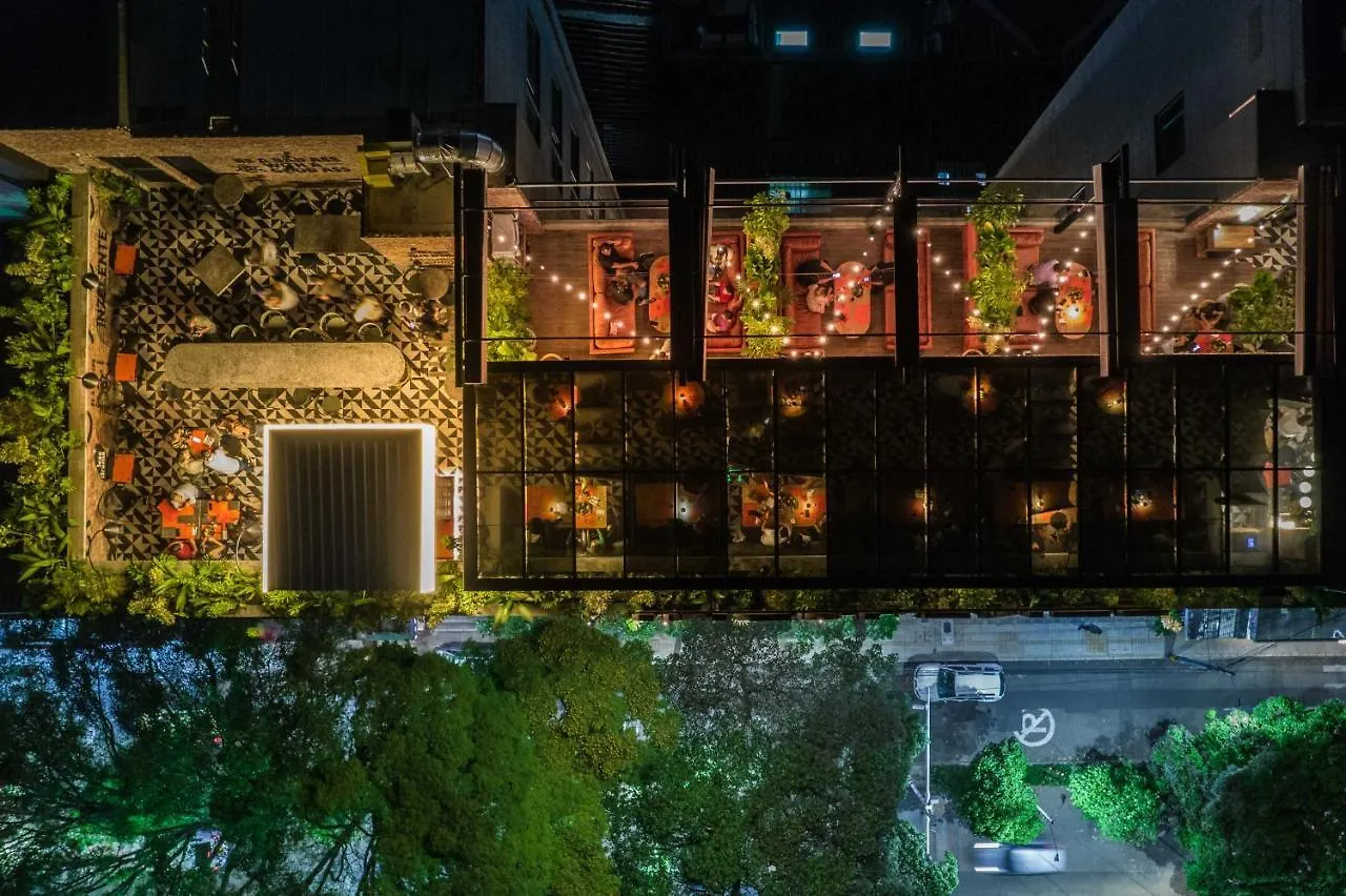Hashtag 98 Hotel Medellín