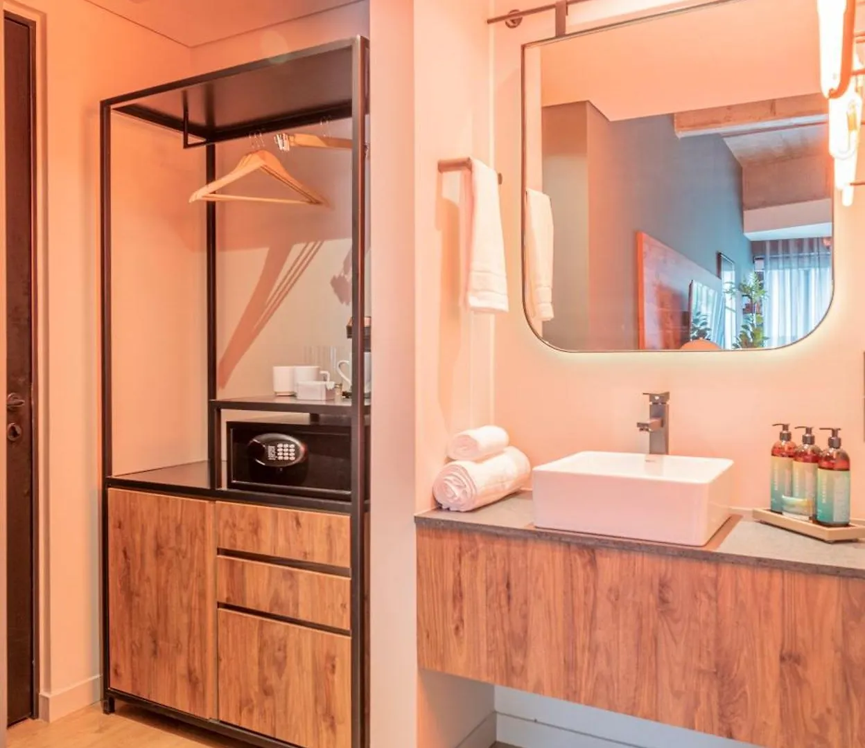 ****  Hashtag 98 Hotel Medellin Colombia