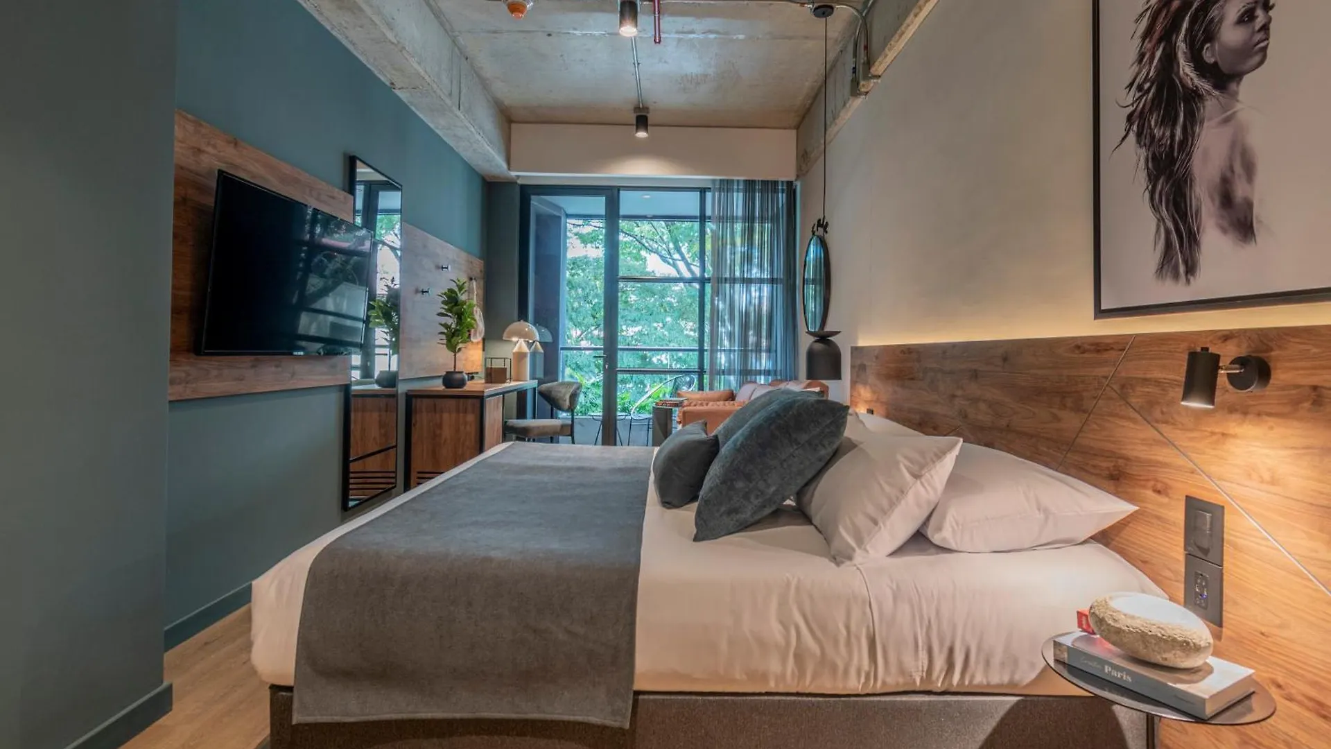 Hashtag 98 Hotel Medellín